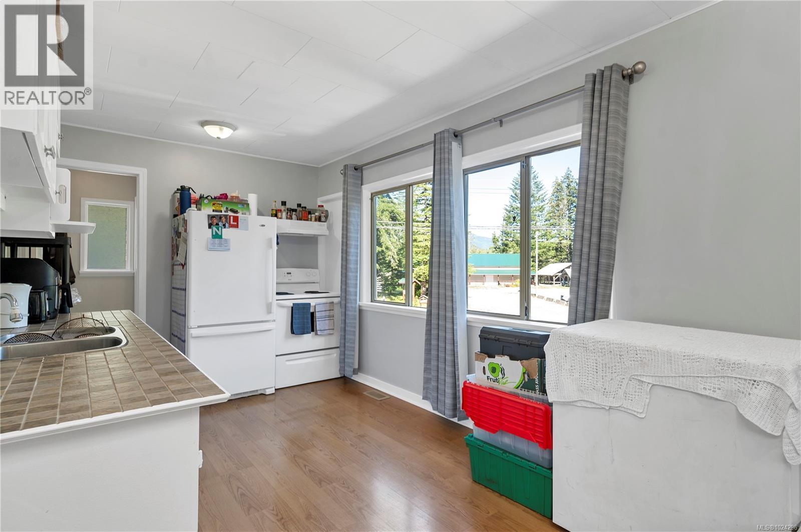 1260 Sayward Rd, Sayward, British Columbia  V0P 1R0 - Photo 36 - 1024296