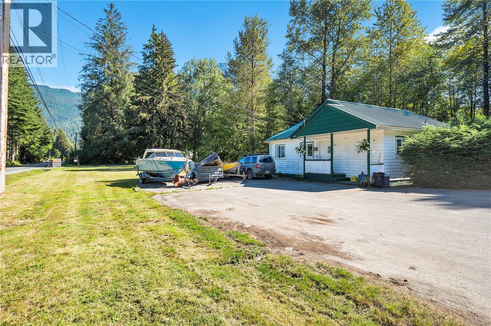 1260 Sayward Rd, Sayward, British Columbia  V0P 1R0 - Photo 69 - 1024296