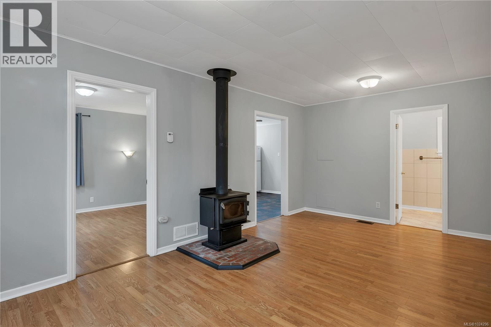 1260 Sayward Rd, Sayward, British Columbia  V0P 1R0 - Photo 9 - 1024296