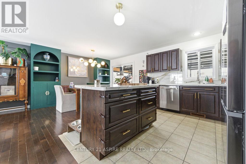 2036 Sandstone Crescent, Petawawa, Ontario  K8H 0A6 - Photo 26 - X12739052