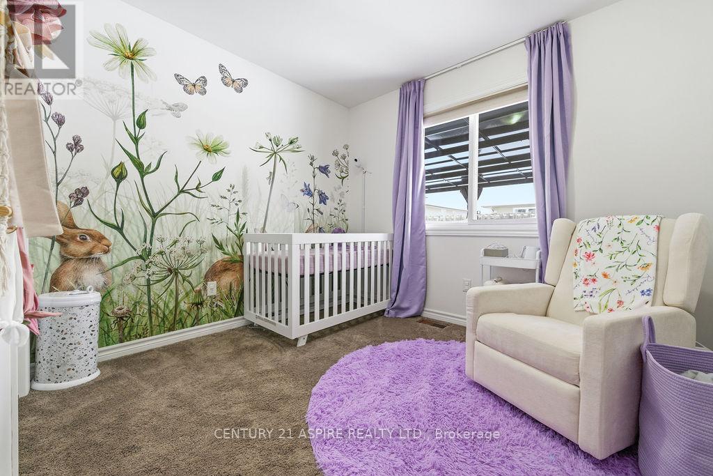 2036 Sandstone Crescent, Petawawa, Ontario  K8H 0A6 - Photo 33 - X12739052