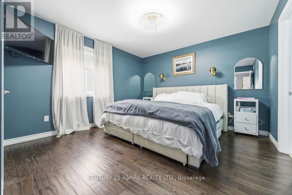 2036 Sandstone Crescent, Petawawa, Ontario  K8H 0A6 - Photo 35 - X12739052