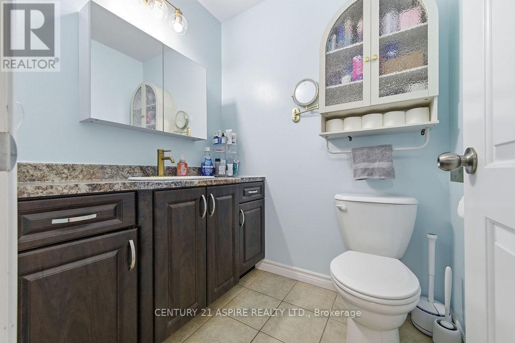 2036 Sandstone Crescent, Petawawa, Ontario  K8H 0A6 - Photo 38 - X12739052