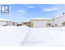 2036 SANDSTONE CRESCENT, Petawawa, Ontario