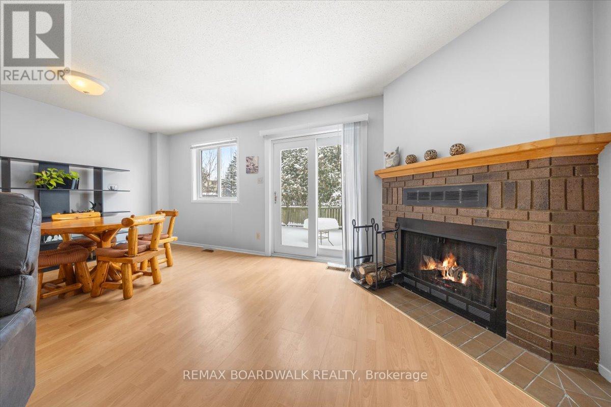 111 Celtic Court, Ottawa, Ontario  K1T 2A1 - Photo 8 - X12739128