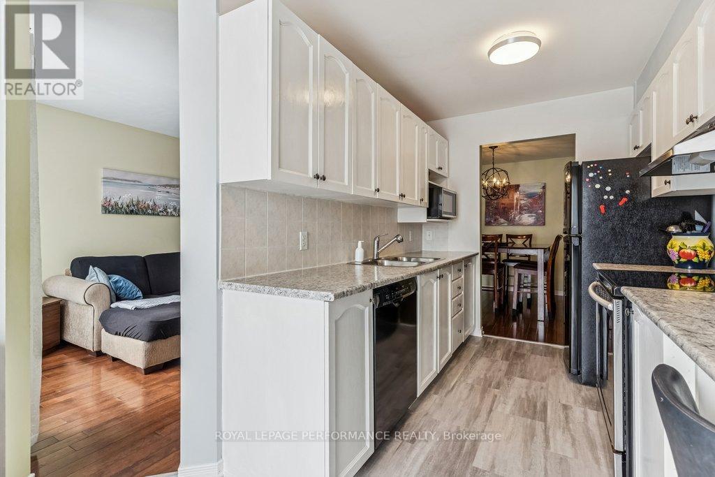 223 Catamount Court, Ottawa, Ontario K2M 0A9 - Photo 12 - X12739146