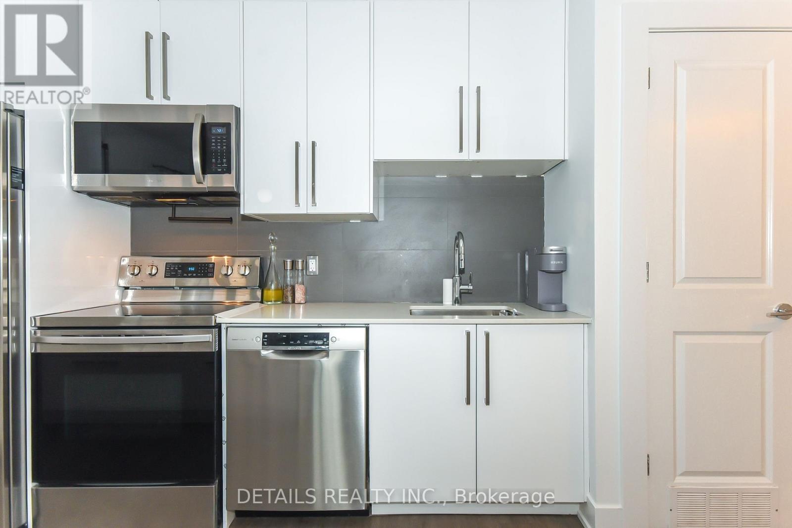 24 Irving Avenue, Ottawa, Ontario  K1Y 1Z4 - Photo 12 - X12739186