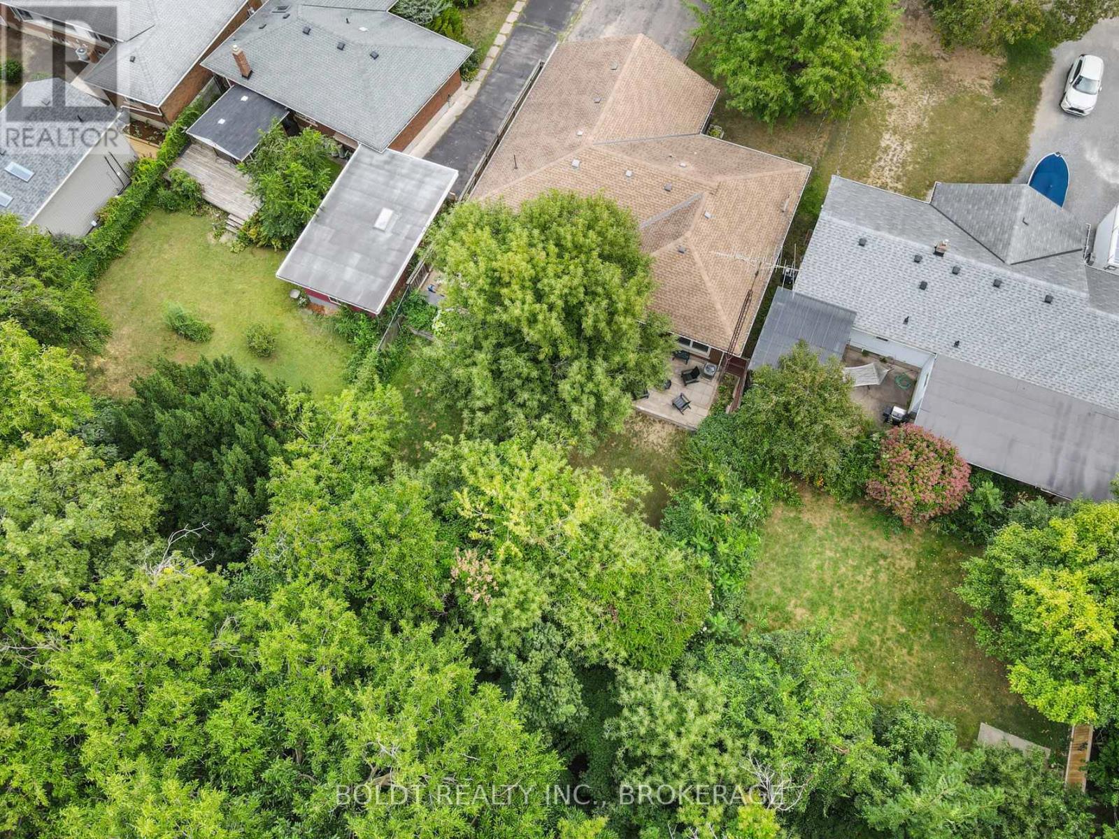 38 Kenworth Drive, St. Catharines, Ontario  L2M 4S2 - Photo 37 - X12739040