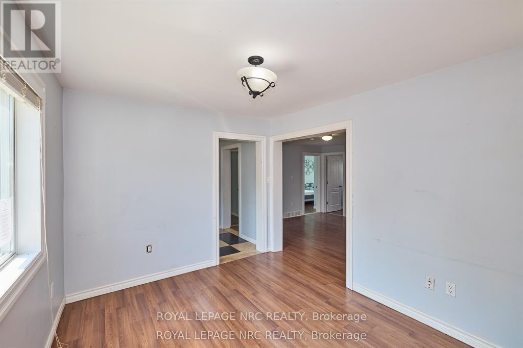 557 Geneva Street, St. Catharines, Ontario  L2N 2J1 - Photo 10 - X12739208