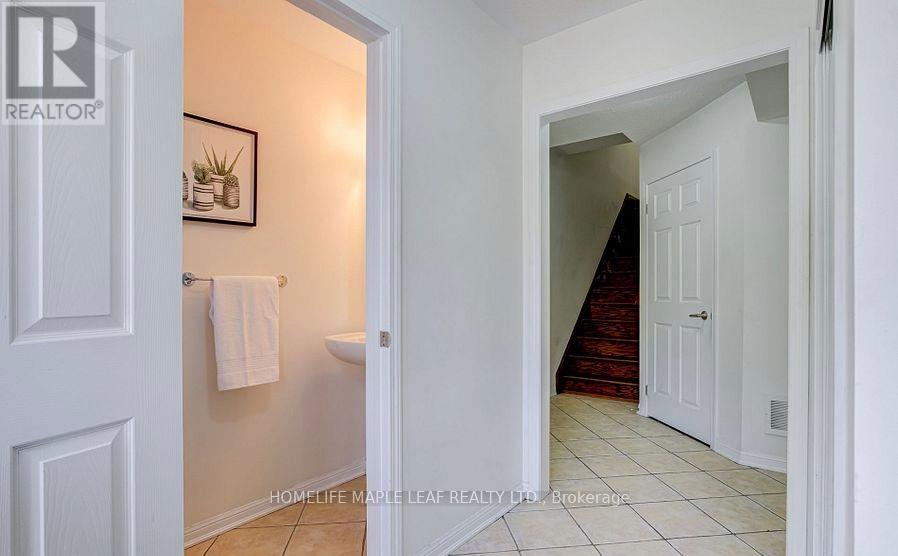 561 Speyer Circle, Milton, Ontario  L9T 0Y1 - Photo 6 - W12658360