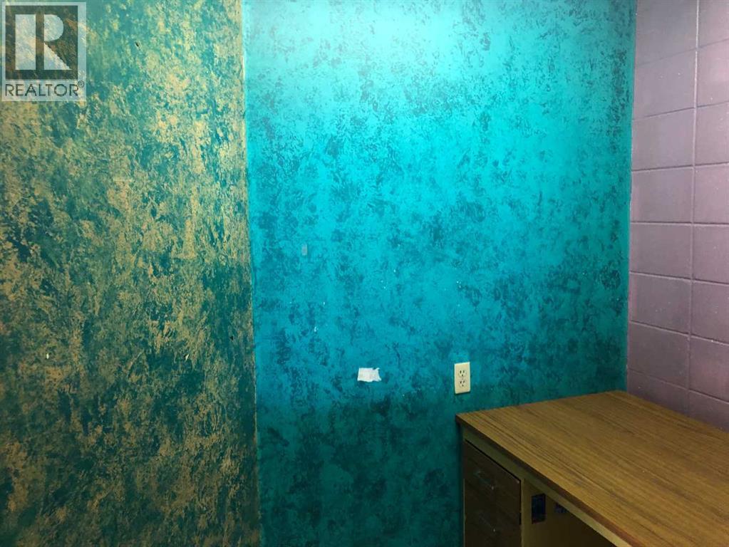 189 Pembina Avenue, Hinton, Alberta  T7V 2V7 - Photo 8 - A2267242