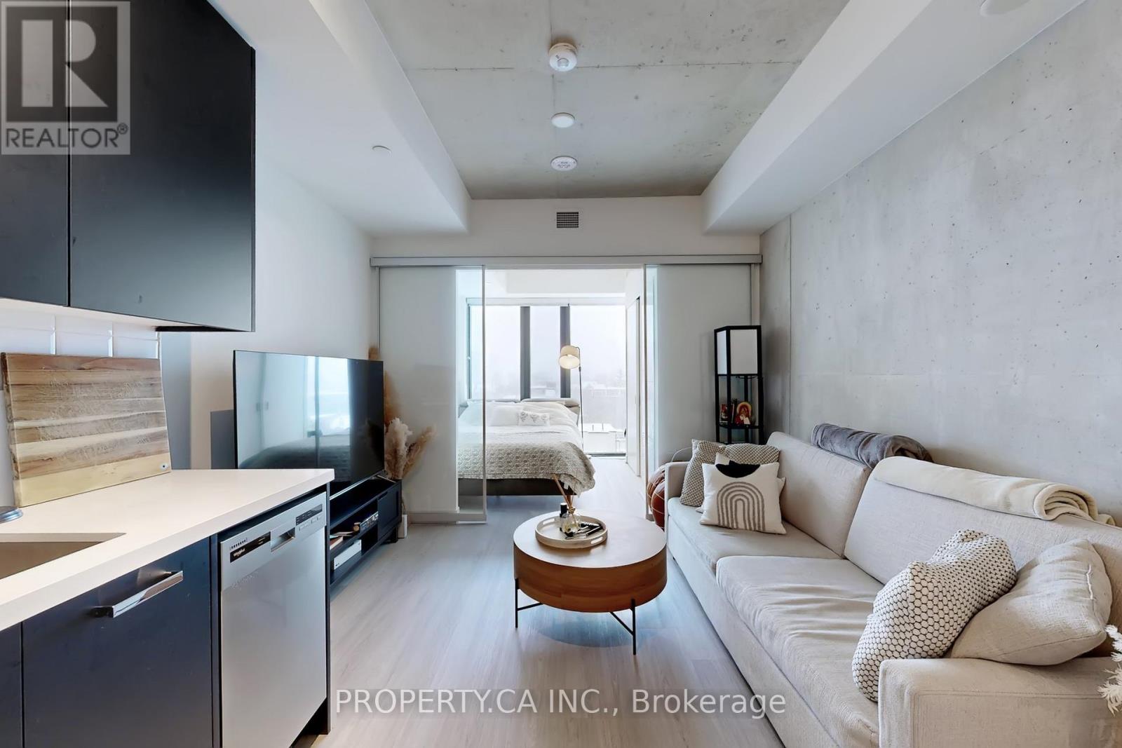 520 - 195 Mccaul Street, Toronto, Ontario  M5T 0E5 - Photo 12 - C12739020