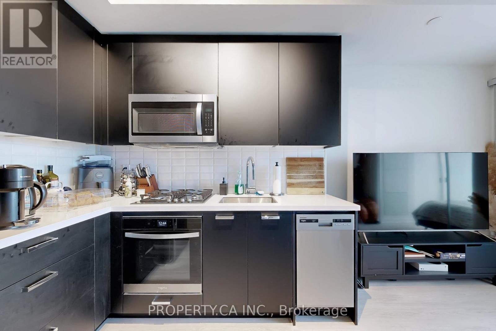 520 - 195 Mccaul Street, Toronto, Ontario  M5T 0E5 - Photo 18 - C12739020