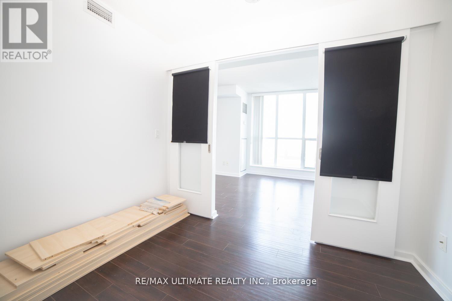 801 - 208 Queens Quay W, Toronto, Ontario  M5J 2Y5 - Photo 16 - C12739022