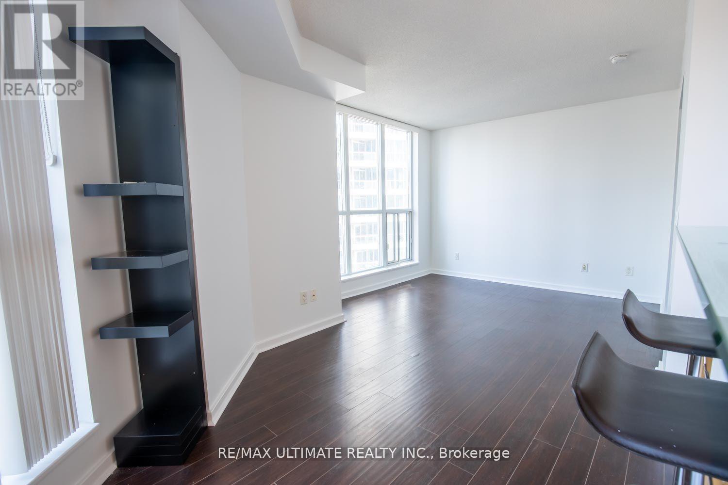 801 - 208 Queens Quay W, Toronto, Ontario  M5J 2Y5 - Photo 6 - C12739022