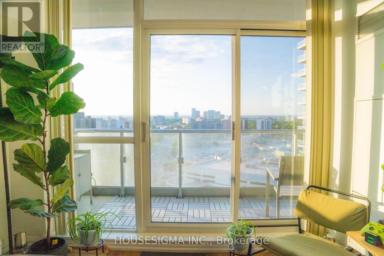 1705 - 66 Forest Manor Road, Toronto, Ontario  M2J 0B7 - Photo 8 - C12739036