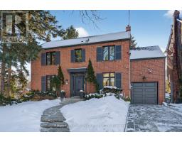 137 CHELTENHAM AVENUE, Toronto, Ontario