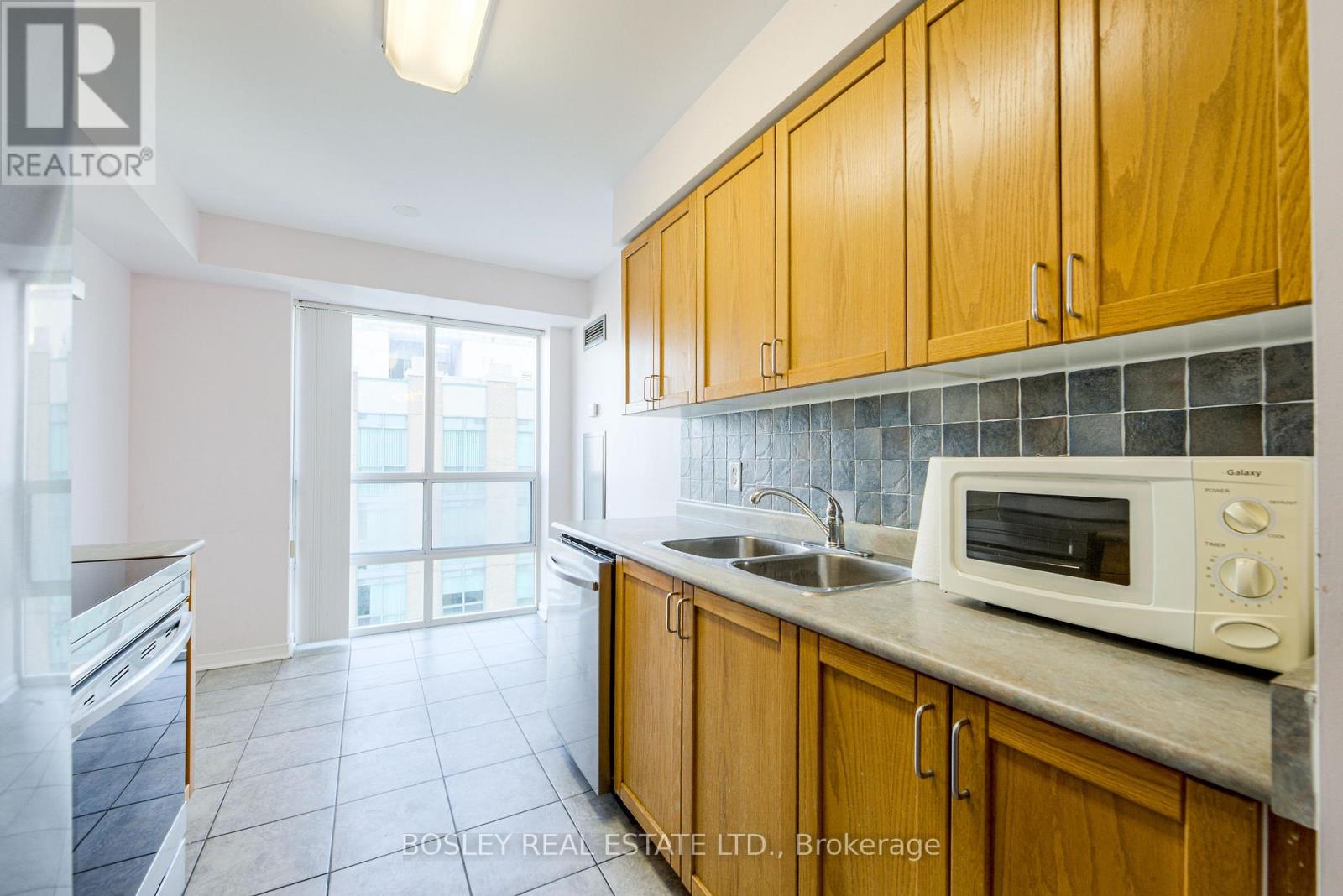 2106 - 22 Olive Avenue, Toronto, Ontario  M2N 7G6 - Photo 12 - C12739172