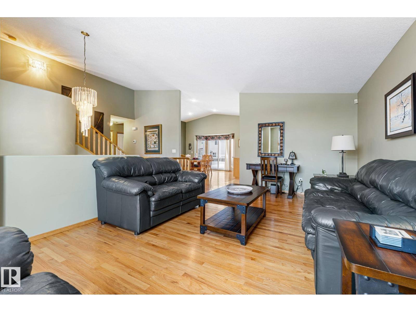 6807 163 Av Nw, Edmonton, Alberta  T5Z 3C6 - Photo 11 - E4471436