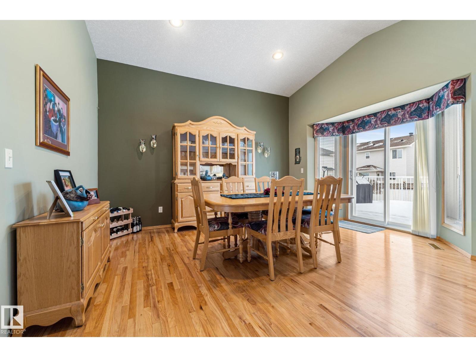 6807 163 Av Nw, Edmonton, Alberta  T5Z 3C6 - Photo 19 - E4471436