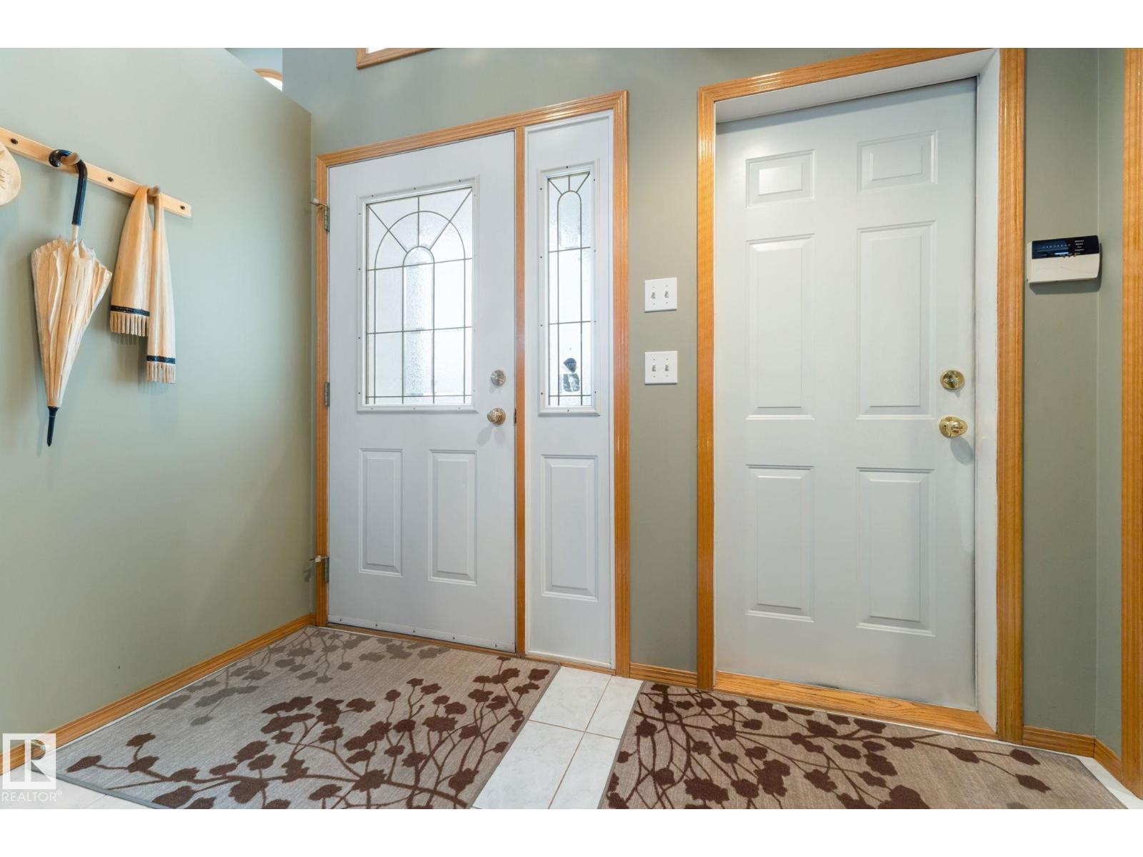 6807 163 Av Nw, Edmonton, Alberta  T5Z 3C6 - Photo 6 - E4471436