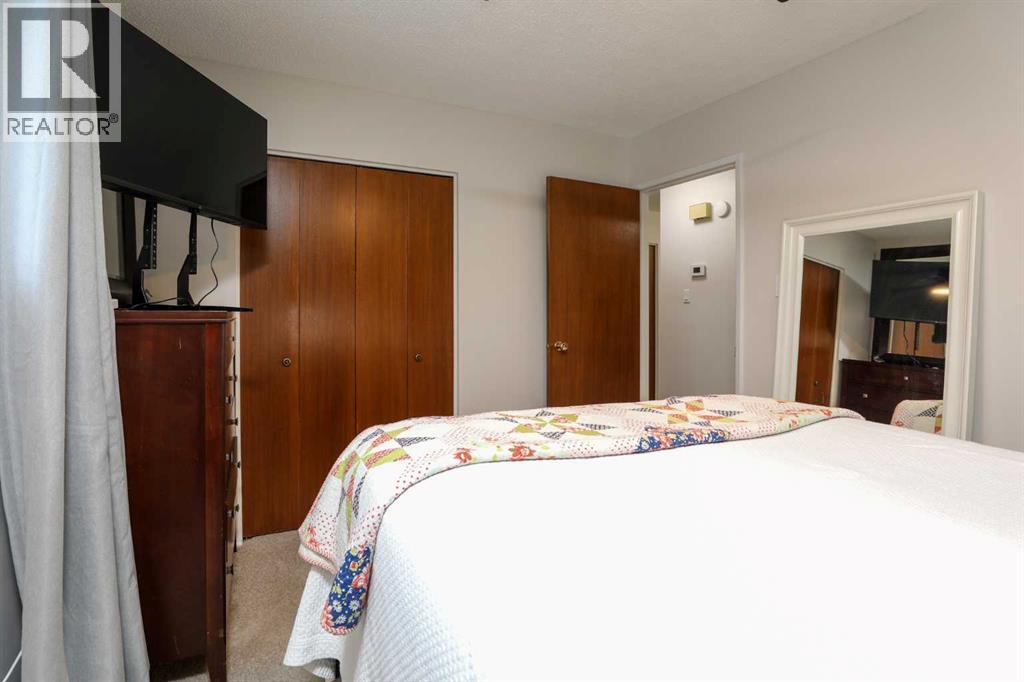 2414 18 Street N, Lethbridge, Alberta  T1H 4P9 - Photo 12 - A2280544