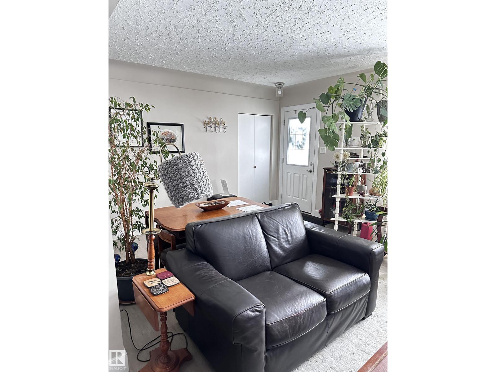 10548 40 St Nw, Edmonton, Alberta  T6A 1T1 - Photo 7 - E4458971