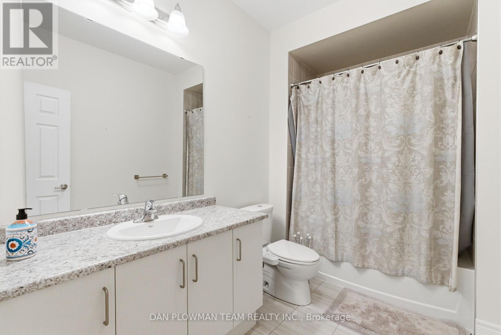 36 Blenheim Circle, Whitby, Ontario  L1P 0E3 - Photo 42 - E12739122