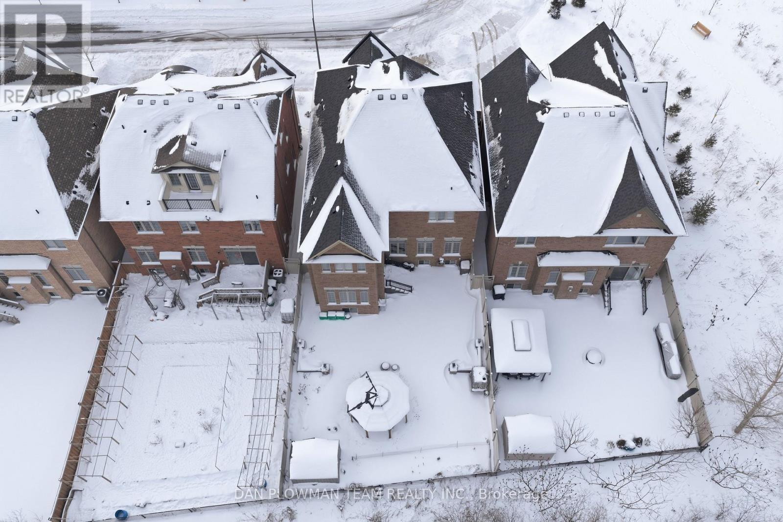 36 Blenheim Circle, Whitby, Ontario  L1P 0E3 - Photo 47 - E12739122