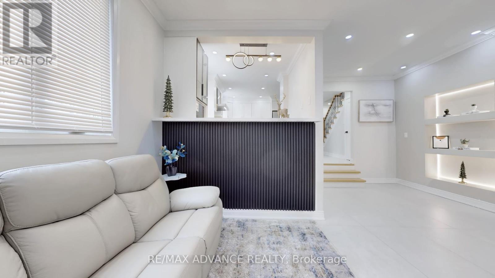 69 Rakewood Crescent, Toronto, Ontario  M1V 1M6 - Photo 10 - E12739196