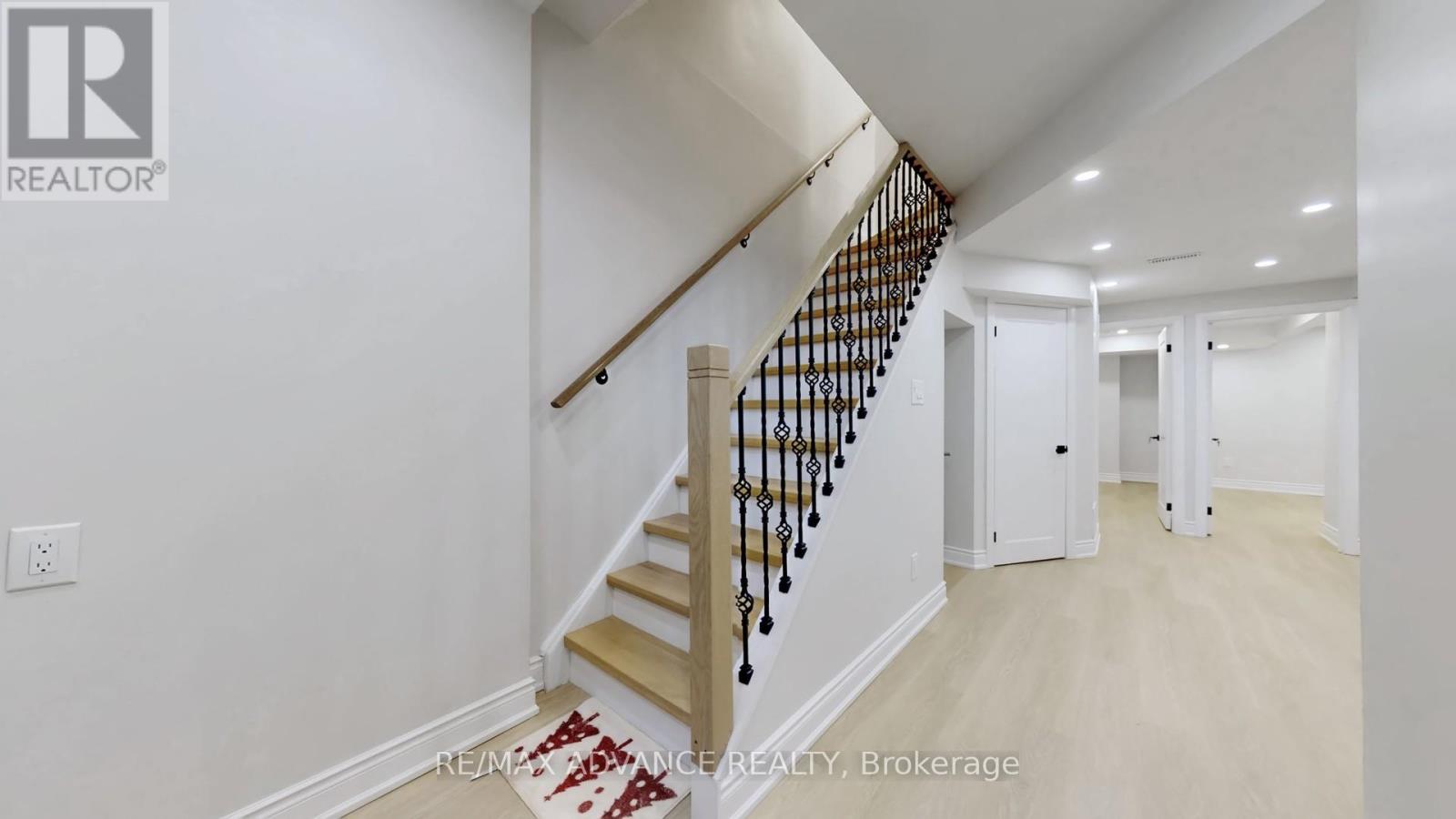 69 Rakewood Crescent, Toronto, Ontario  M1V 1M6 - Photo 25 - E12739196