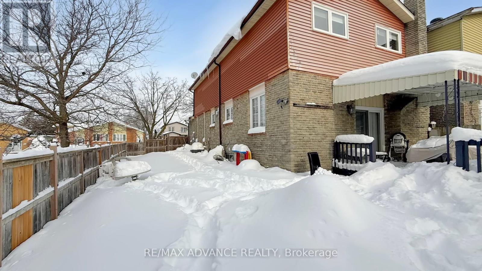 69 Rakewood Crescent, Toronto, Ontario  M1V 1M6 - Photo 35 - E12739196