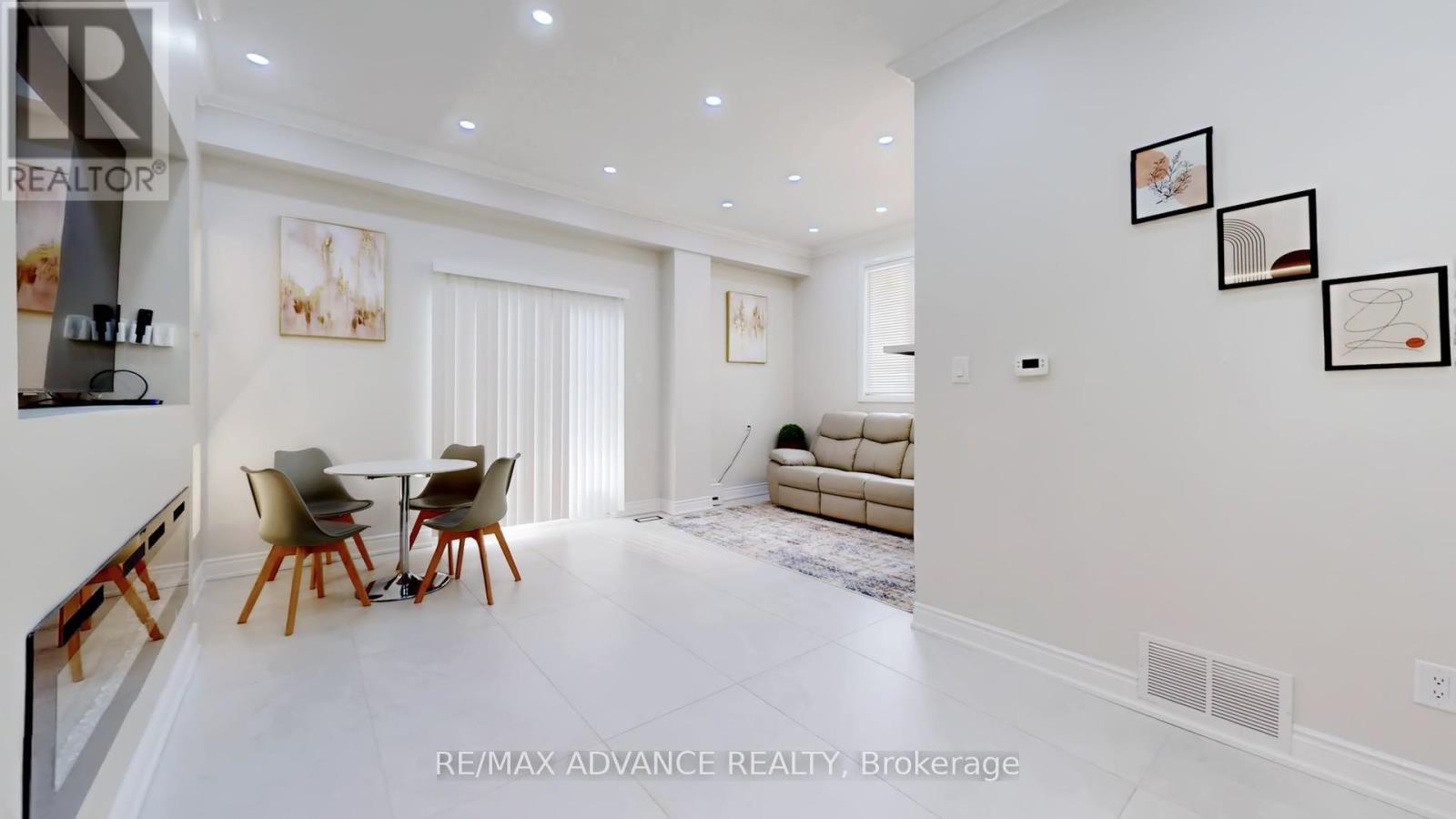 69 Rakewood Crescent, Toronto, Ontario  M1V 1M6 - Photo 8 - E12739196