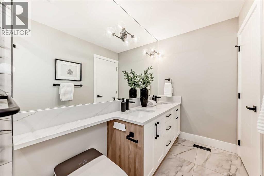 135 Lake Wapta Rise Se, Calgary, Alberta  T2J 2N1 - Photo 19 - A2281018