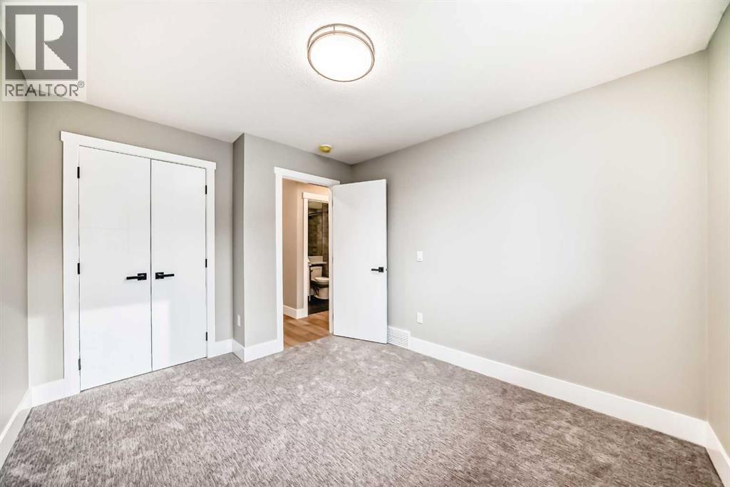 135 Lake Wapta Rise Se, Calgary, Alberta  T2J 2N1 - Photo 21 - A2281018