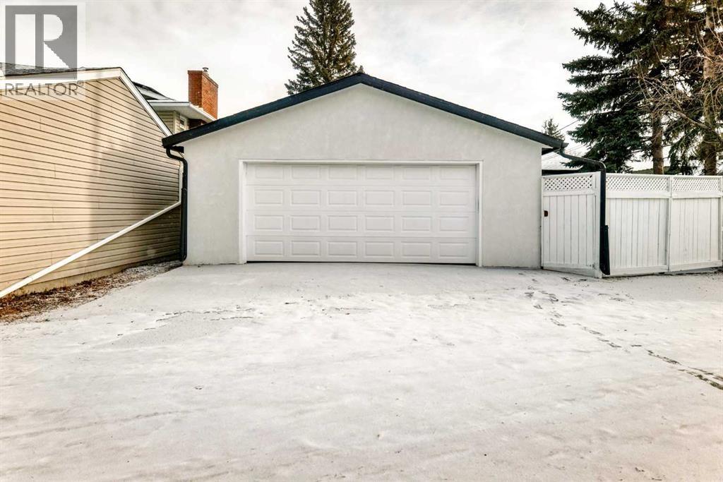 135 Lake Wapta Rise Se, Calgary, Alberta  T2J 2N1 - Photo 37 - A2281018