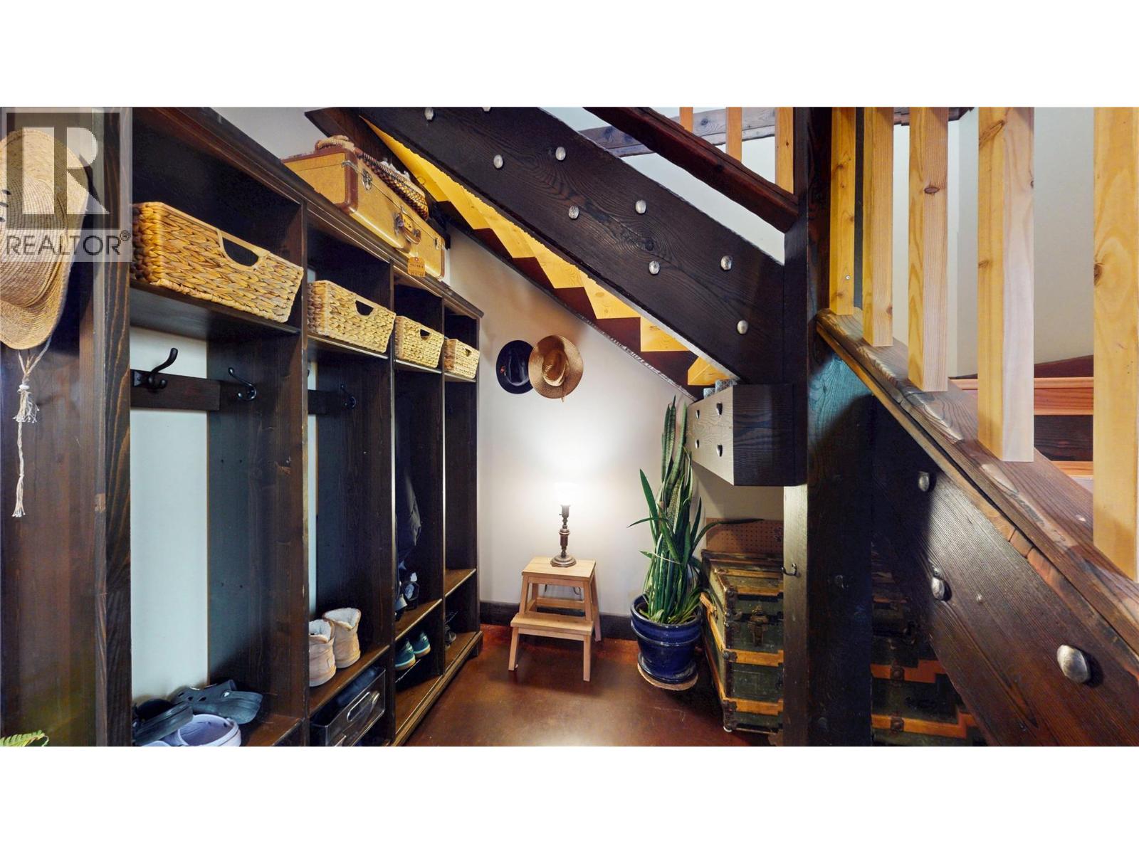 166 304th Avenue, Kimberley, British Columbia  V1A 3G6 - Photo 9 - 10374259