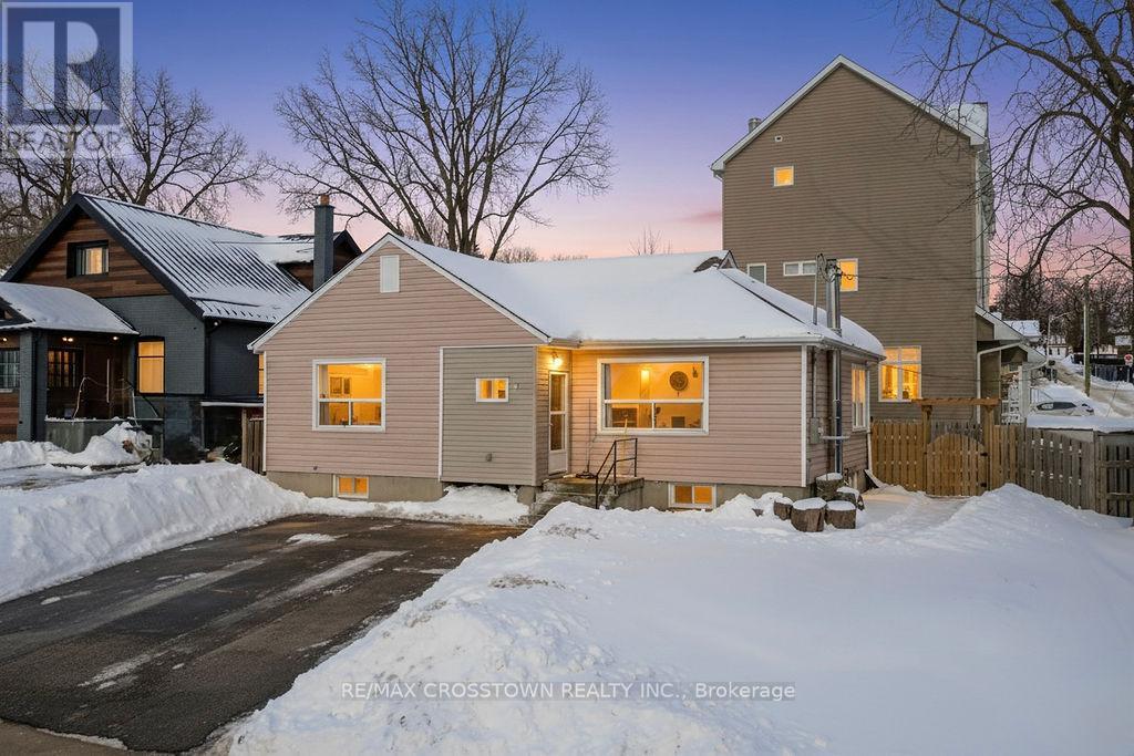 41 JAMES STREET, Bradford West Gwillimbury, Ontario