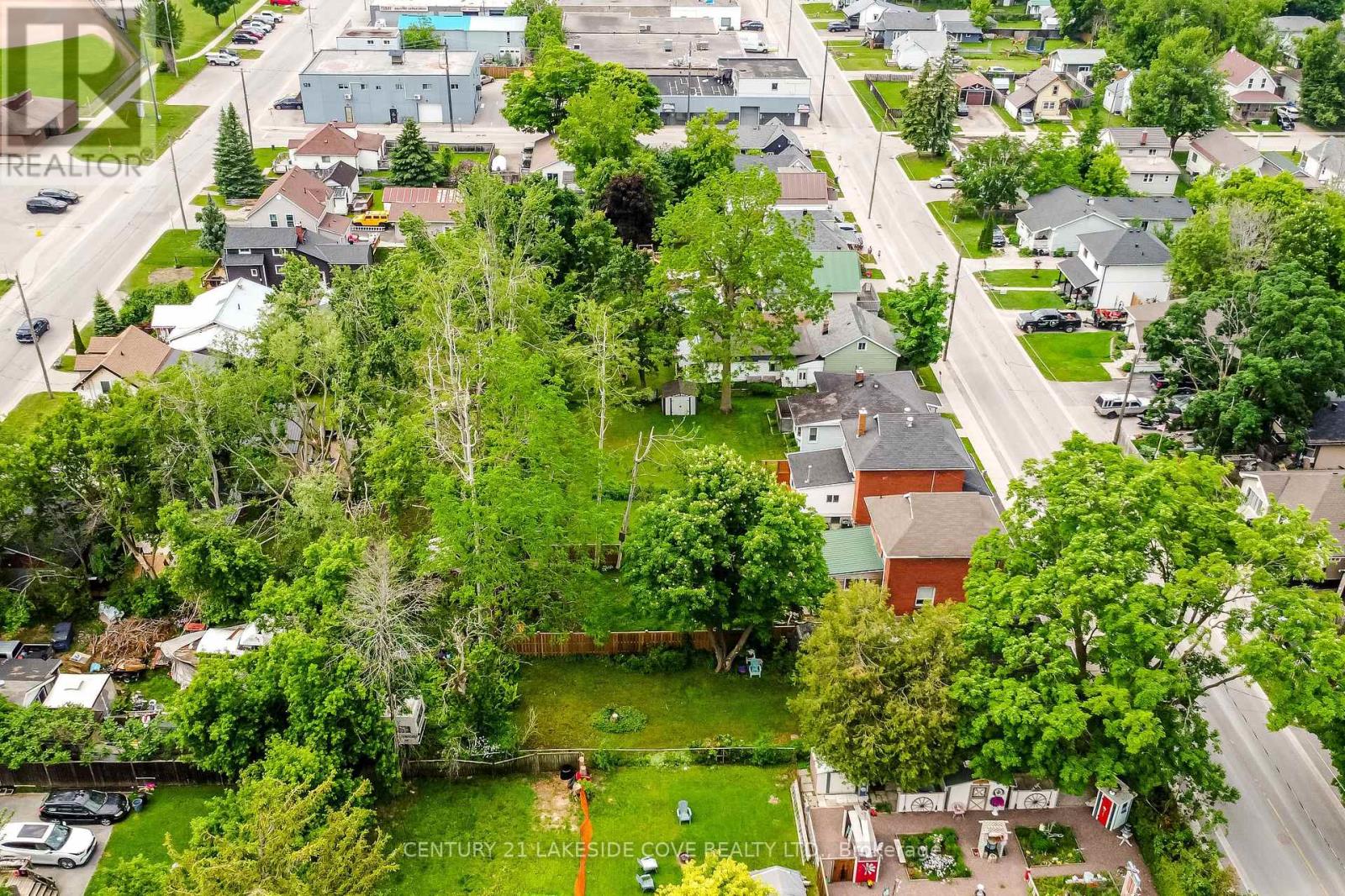 147 Dufferin Street, Orillia, Ontario  L3V 5T1 - Photo 5 - S12739156