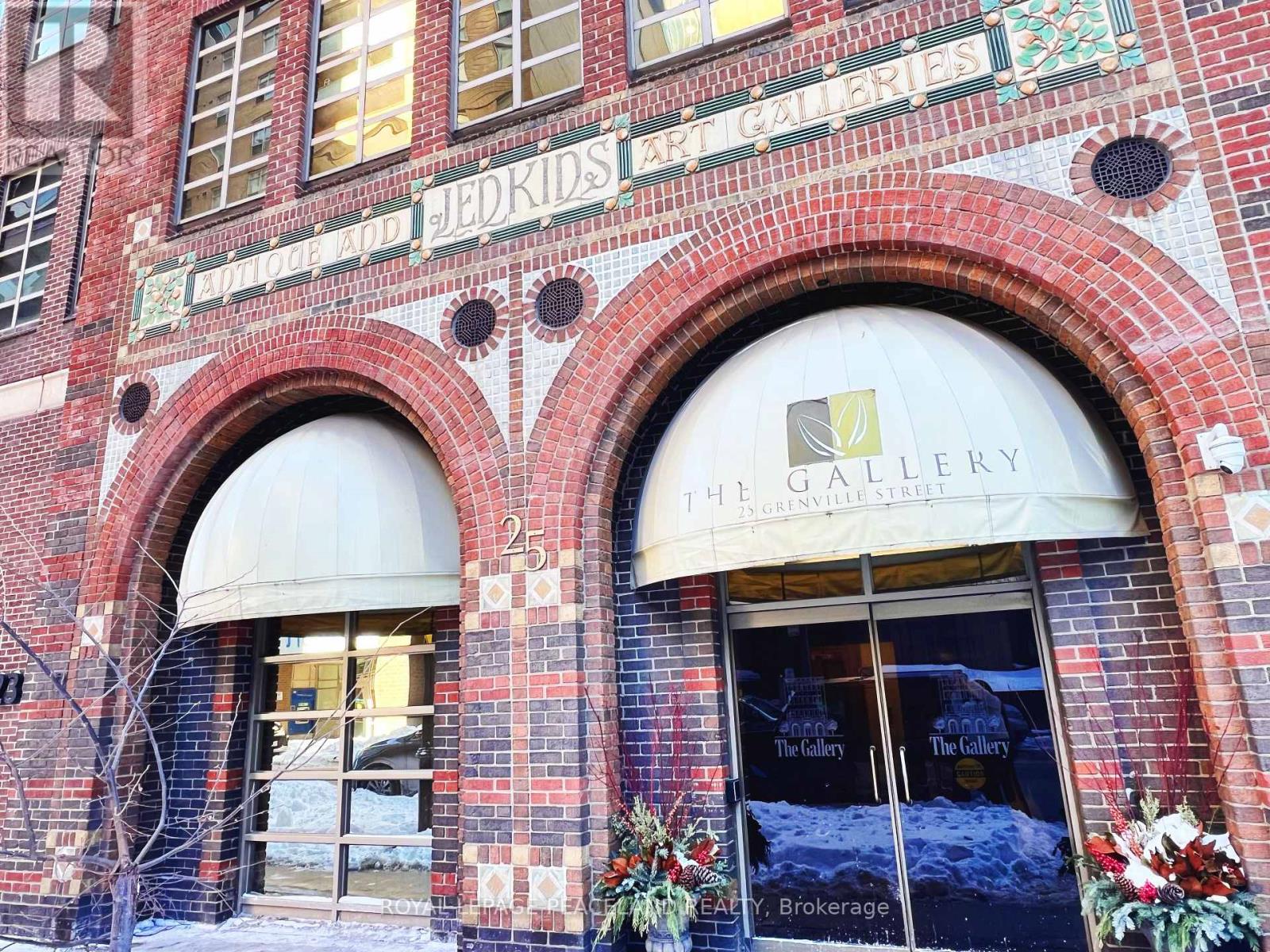 502 - 25 Grenville Street, Toronto, Ontario  M4Y 2X5 - Photo 2 - C12737944