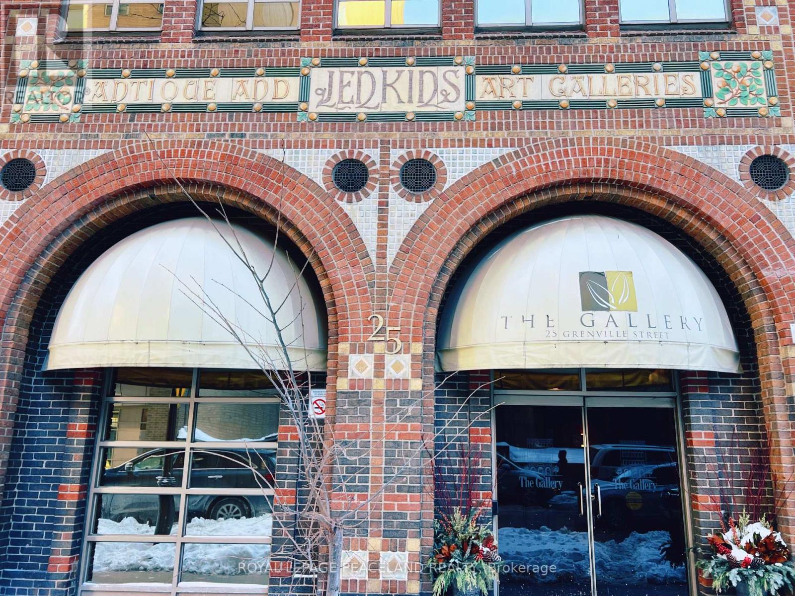 502 - 25 GRENVILLE STREET, Toronto, Ontario