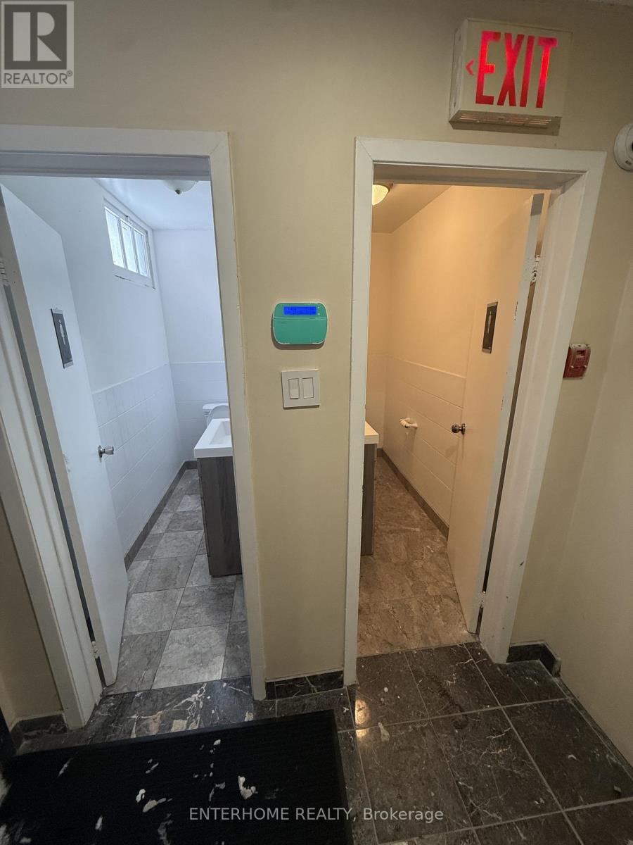 1a - 51 Queen Street E, Brampton, Ontario  L6W 2A7 - Photo 10 - W12739062