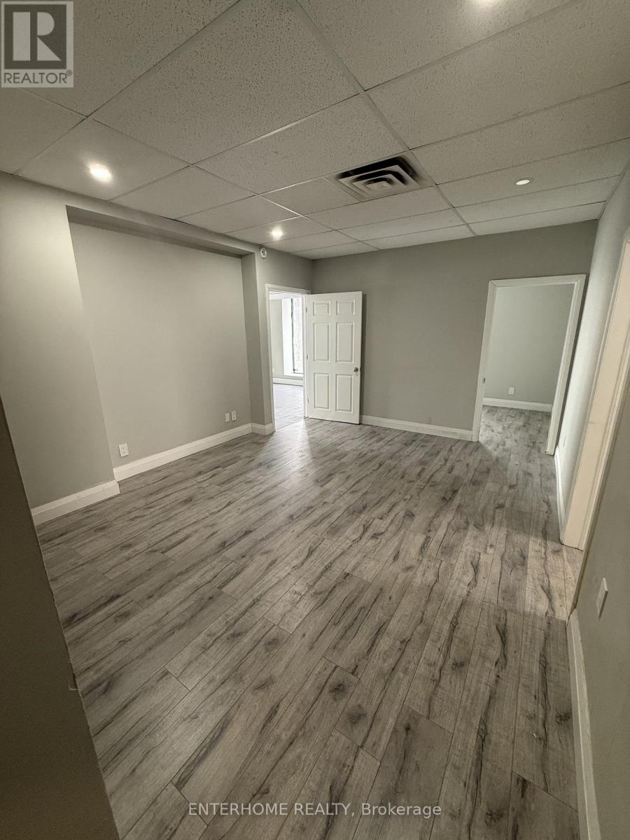 1a - 51 Queen Street E, Brampton, Ontario  L6W 2A7 - Photo 5 - W12739062