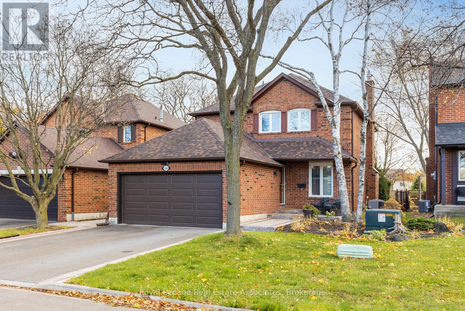4384 TREETOP COURT, Mississauga, Ontario
