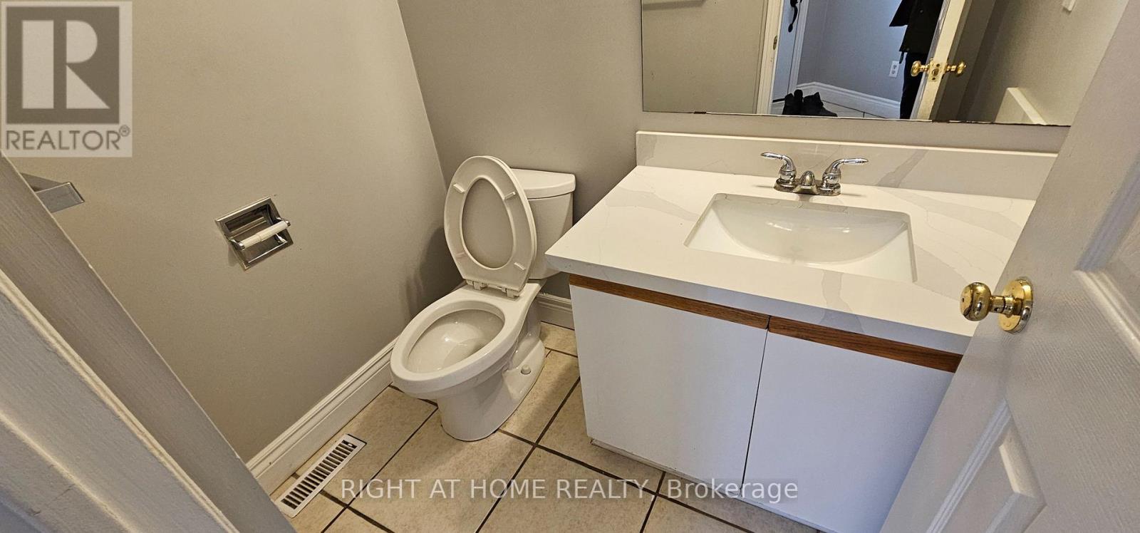 Main - 189 Timberlane Drive, Brampton, Ontario  L6Y 4V7 - Photo 18 - W12739088