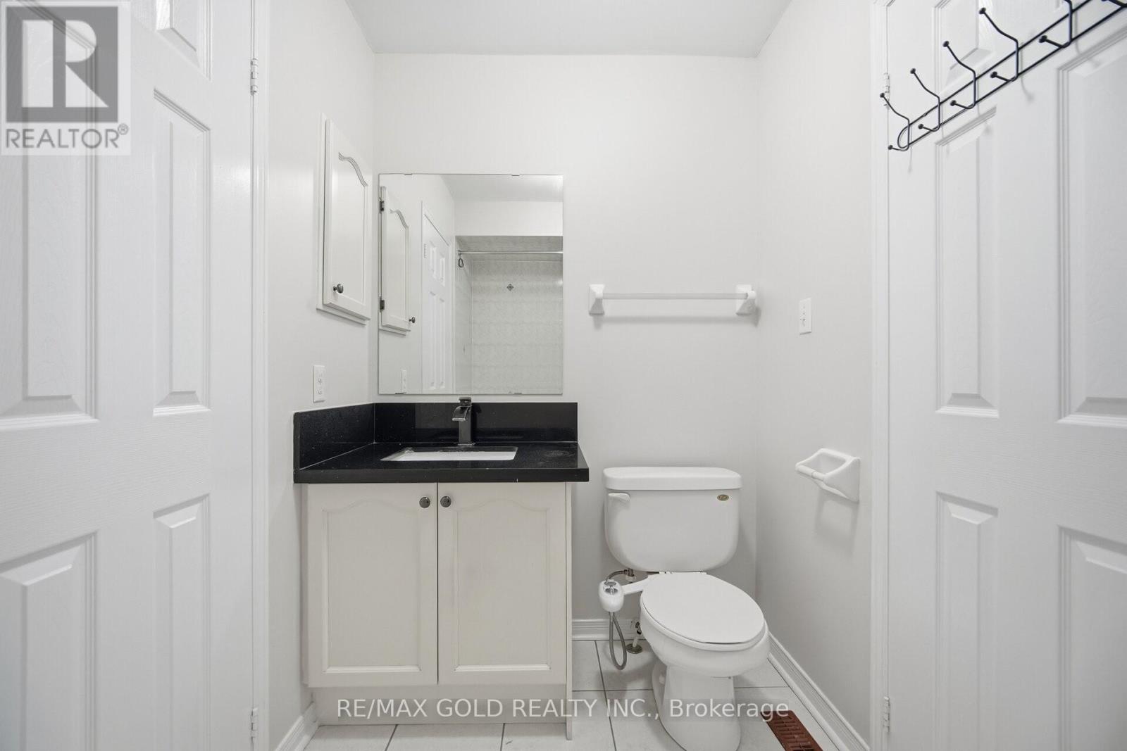 14 Ledgerock Road, Brampton, Ontario  L6P 2L7 - Photo 21 - W12739114