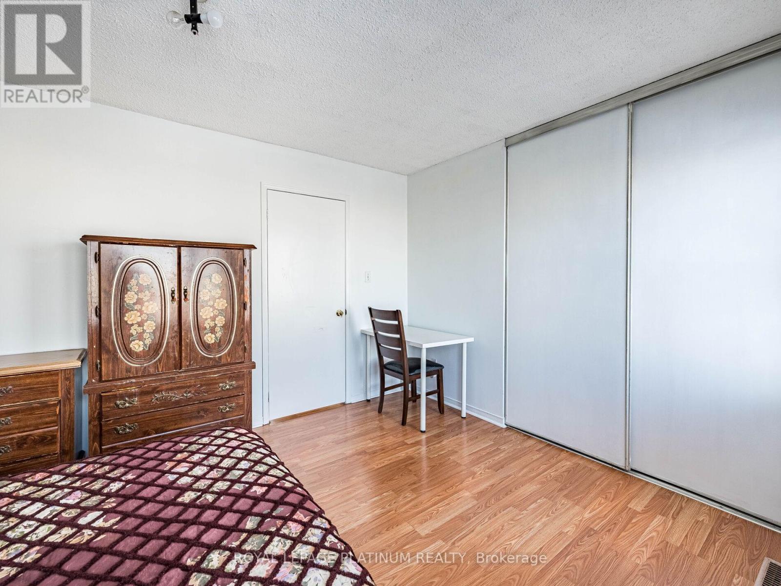 14 Wallingford Court, Brampton, Ontario  L6Y 4V7 - Photo 27 - W12739150