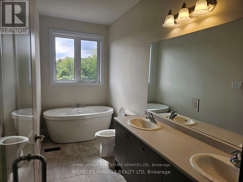 2074 Coppenwood Common, Burlington, Ontario  L7P 0V8 - Photo 10 - W12739184