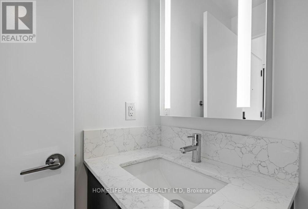 Lp5 - 270 Dufferin Street, Toronto, Ontario  M6K 0H8 - Photo 12 - W12739188