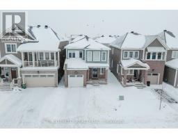124 HACKAMORE CRESCENT, Ottawa, Ontario